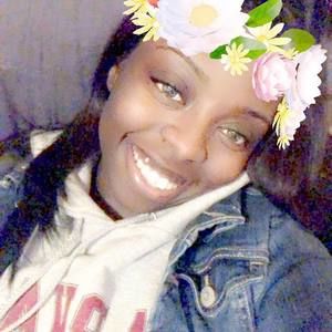 Meet your Posher, Tanisha